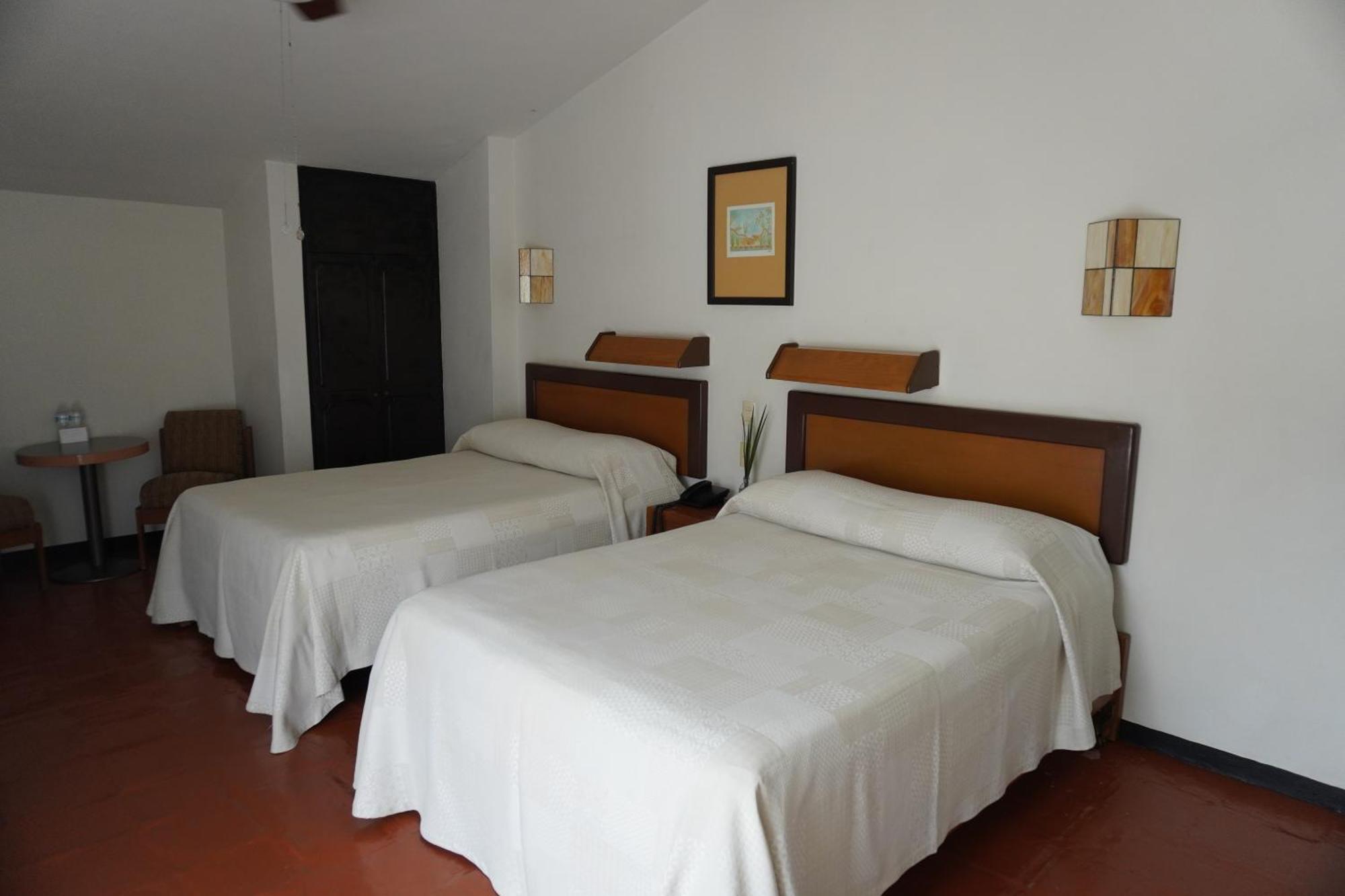 Hotel Ilebal Cuernavaca Centro - Lugar Con Encanto! 외부 사진